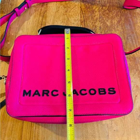 Marc Jacobs "The Box" Leather Crossbody - Picture 7 of 7